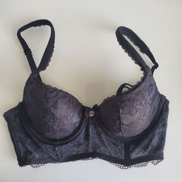 Victoria’s Secret Bra 32B Black Lace Lined Demi Padded Push-up Underwire - Picture 1 of 6